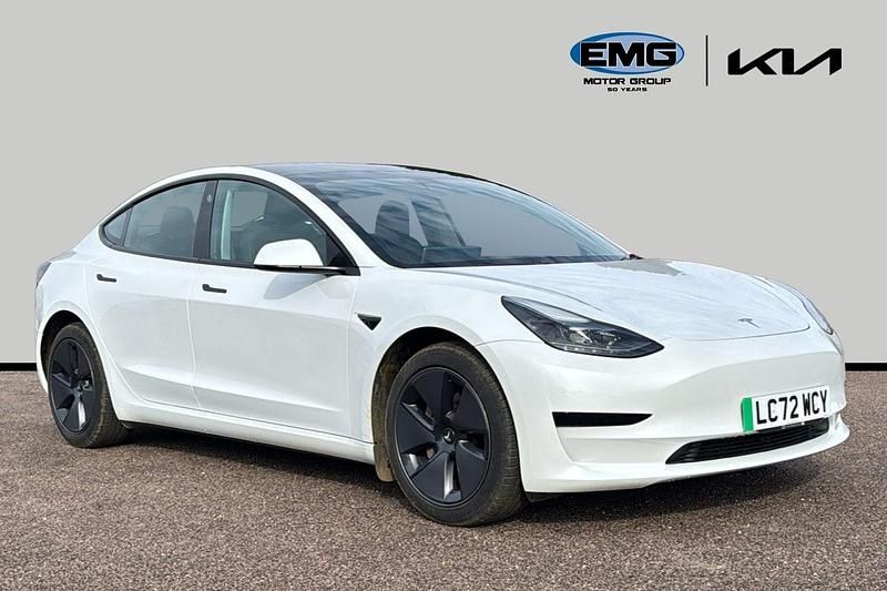 Used Tesla Model 3 RWD 177 kW (241 HP) 2022 White Sedan