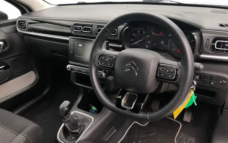 Usado Citroën C3 Flair 83 HP (61 kW) 2020 Branco Citadino