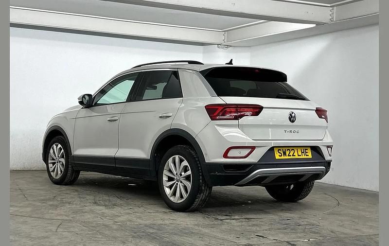 Used VW T-Roc Life 110 HP (80 kW) 2022 Grey SUV