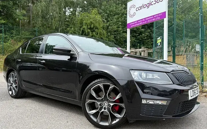 Used Skoda Octavia vRS 184 HP (135 kW) 2016 Estate