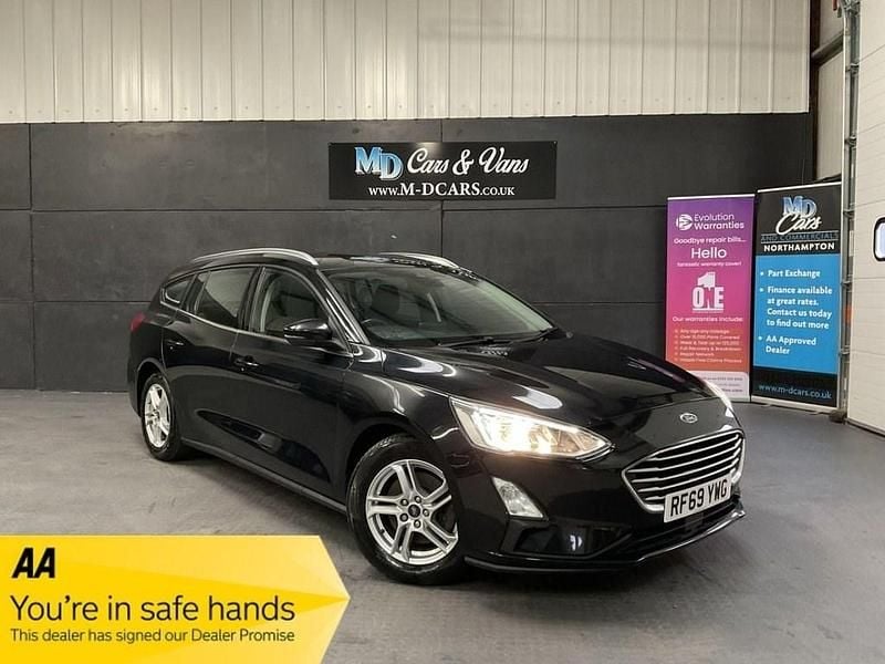 Black Used 2019 Ford Focus Zetec Estate | £8,490 (Good price) - Image 1/3