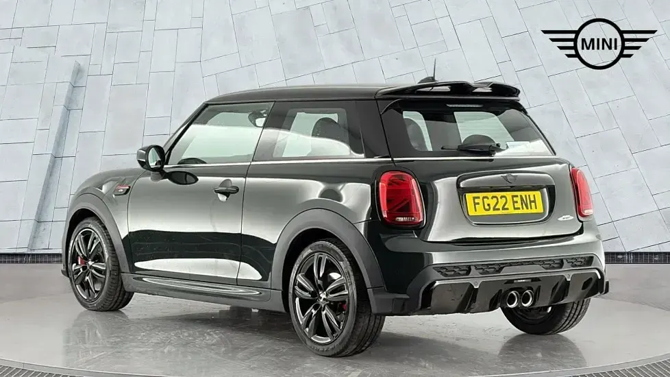 Used Mini John Cooper Works Hatch 228 HP (167 kW) 2022 Green Hatchback