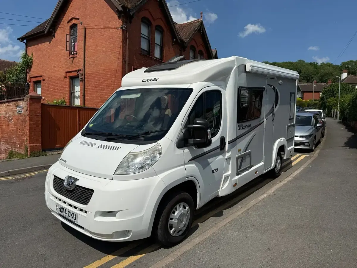 Used Peugeot Boxer 130 HP (95 kW) 2014 White Van