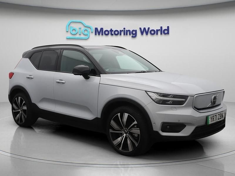 Silver Used 2021 Volvo XC40 Pro SUV | £25,500 (Good price) - Image 1/4