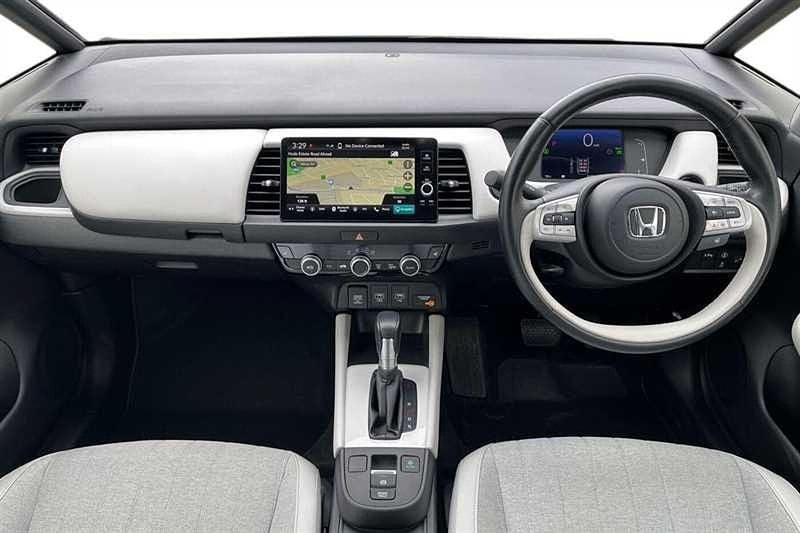 Used Honda Jazz Hybrid 109 HP (80 kW) 2023 Grey Hatchback