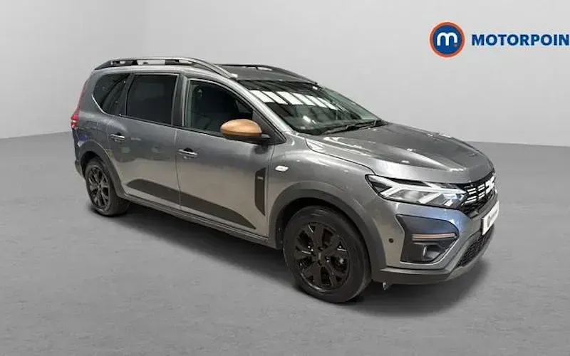 Used Dacia Jogger Extreme 141 HP (103 kW) 2024 MPV