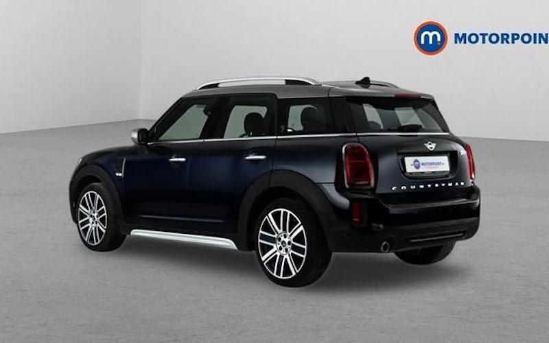 Begagnad Mini Cooper Comfort 136 HK (100 kW) 2022 Halvkombi