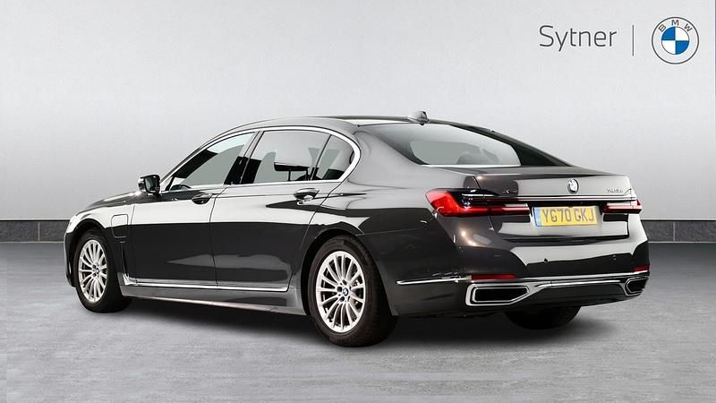 Used BMW 745e Comfort Edition 389 HP (286 kW) 2020 Grey Sedan