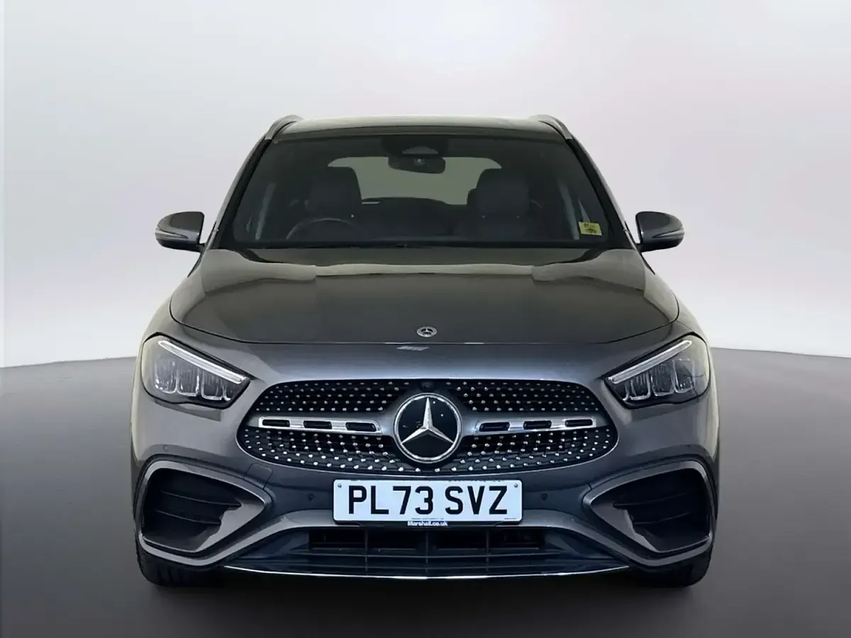 Used Mercedes GLA200 Executive 163 HP (119 kW) 2023 Grey SUV