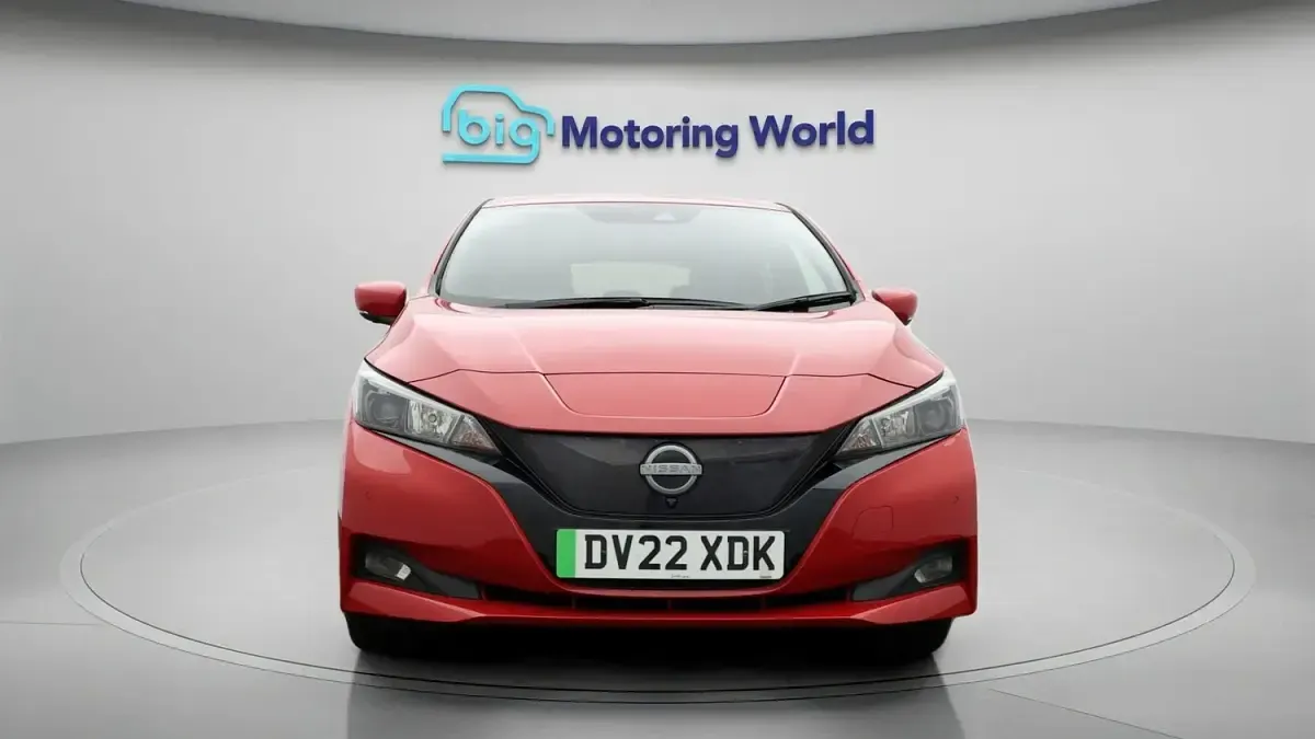 Used Nissan Leaf N-Connecta 2022 Red Hatchback