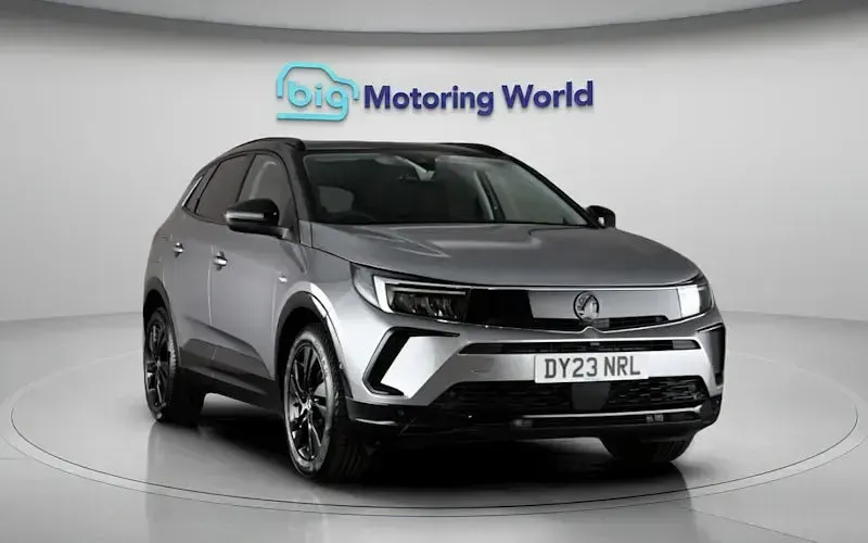 Used Vauxhall Grandland X 131 HP (96 kW) 2023 Grey SUV