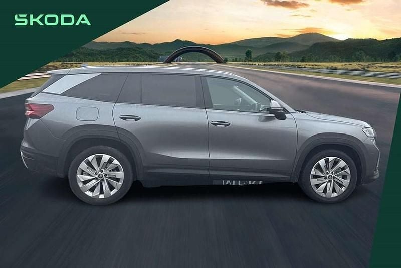 Usado Skoda Kodiaq SE L 150 HP (110 kW) 2025 Cinzento SUV
