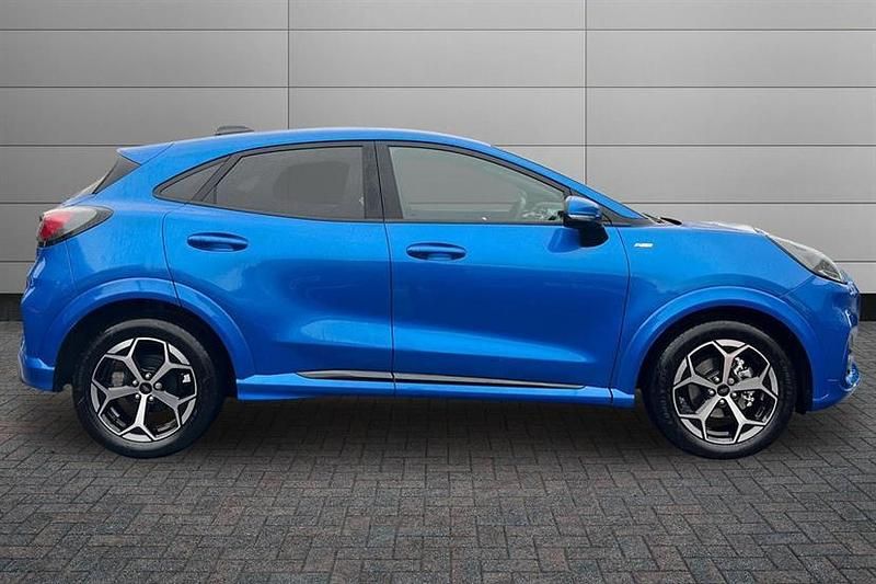 Used Ford Puma ST-Line 155 HP (114 kW) 2024 Desert island blue Hatchback