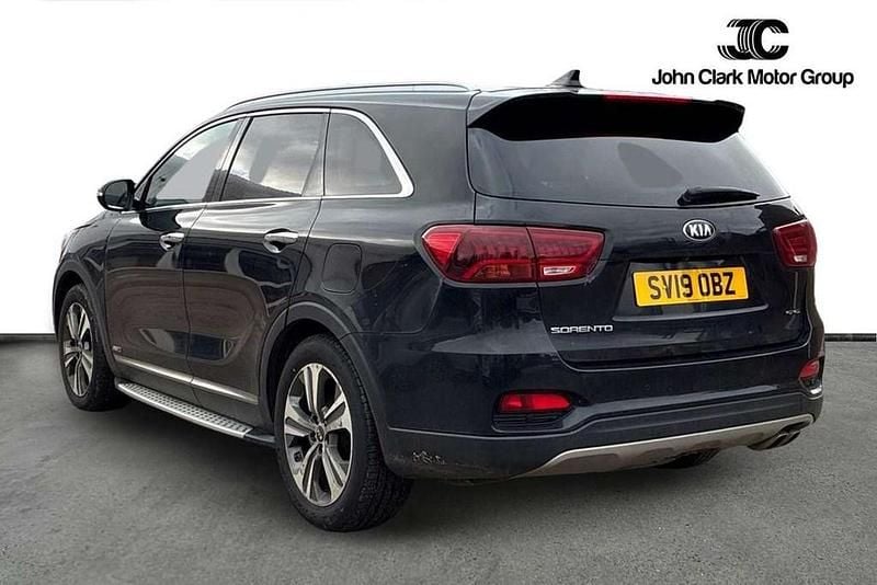 Used Kia Sorento GT-Line 200 HP (147 kW) 2019 Black SUV