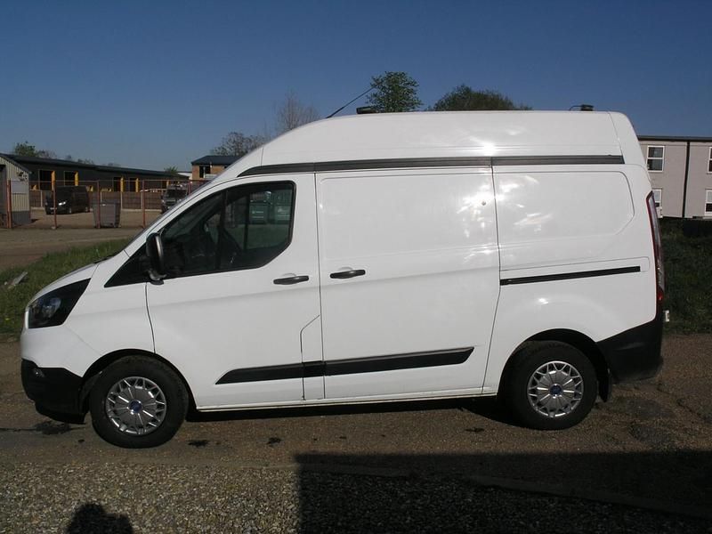 Usado Ford Transit Custom Trend 105 CV (77 kW) 2020 Blanco Van