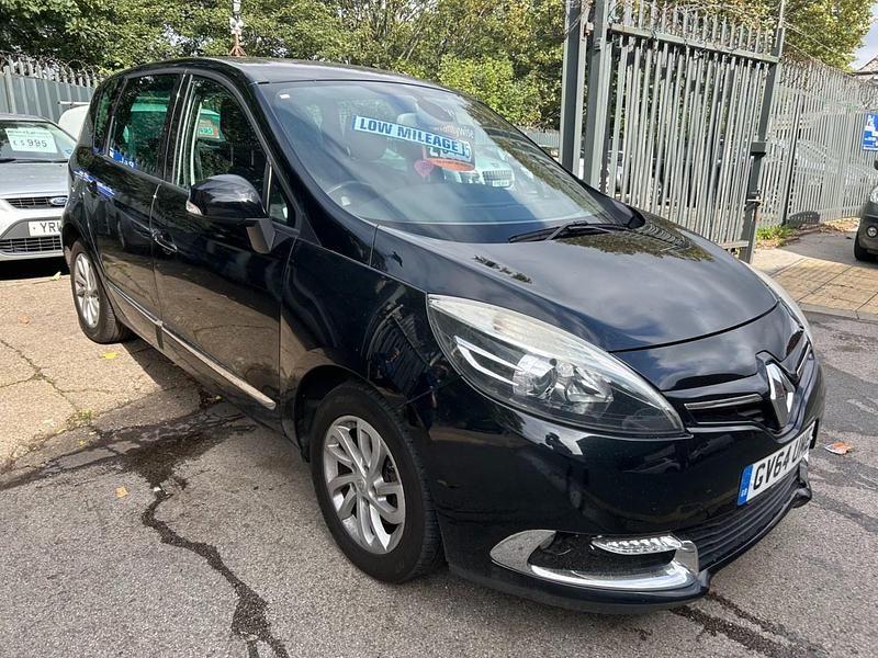 Black Used 2015 Renault Scénic III Dynamique MPV | £3,495 (Super price) - Image 1/4