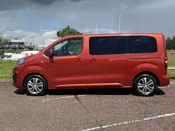 Used Peugeot Traveller Active 2021 Red MPV