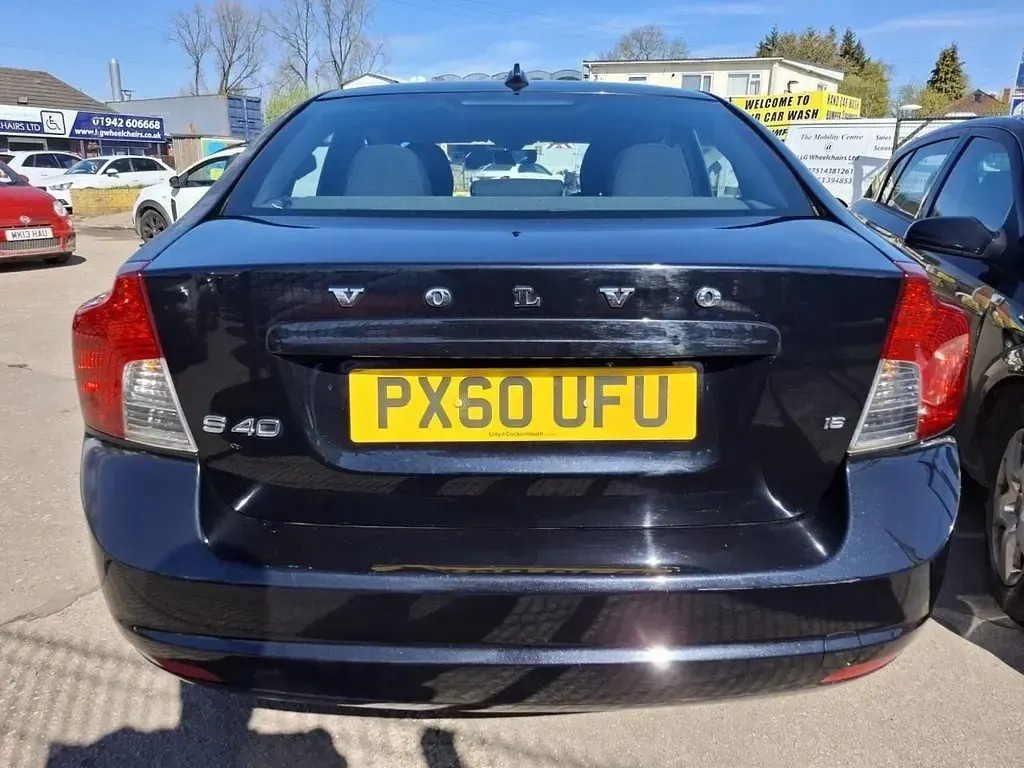 Usado Volvo S40 2010 Preto Sedan