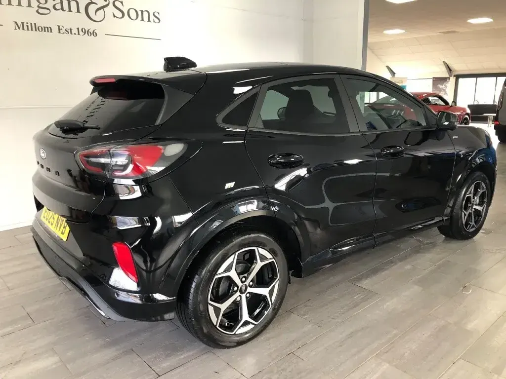 Used Ford Puma ST-Line 125 HP (91 kW) 2025 Black SUV