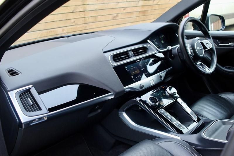 Used Jaguar I-Pace SE 294 kW (400 HP) 2021 Black SUV