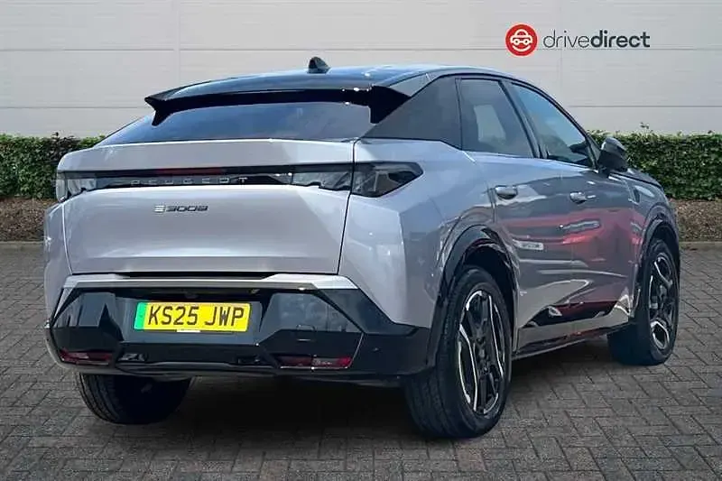 Used Peugeot e-3008 GT 154 kW (210 HP) 2025 Grey SUV