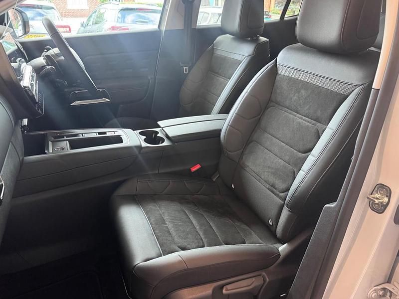 New Citroën C5 Aircross PureTech 143 HP (105 kW) 2025 White SUV