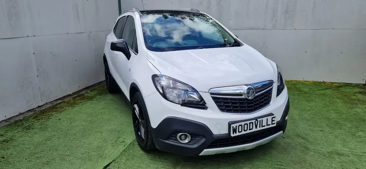 Used Vauxhall Mokka Edition 140 HP (102 kW) 2015 White SUV