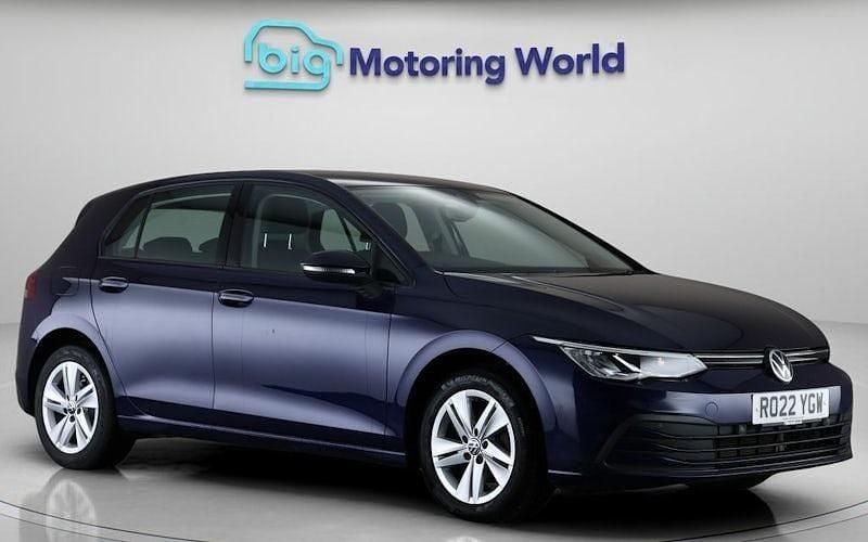 Used 2024 VW Golf VIII Life Hatchback | £16,000 (Super price) - Image 1/4