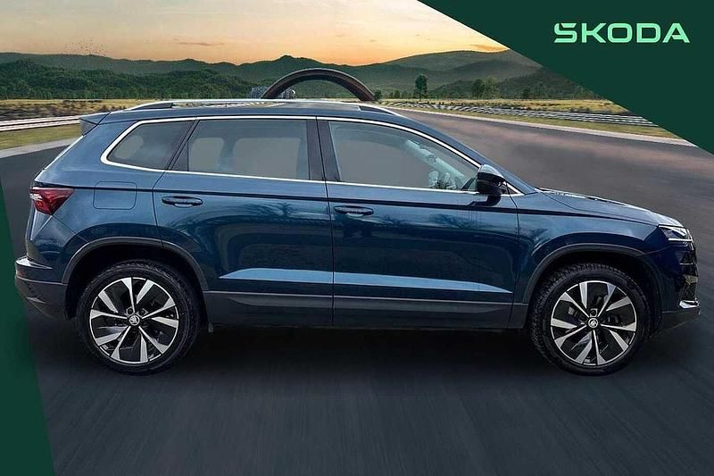 Used Skoda Karoq SE L 110 HP (80 kW) 2023 Petrol blue metallic SUV