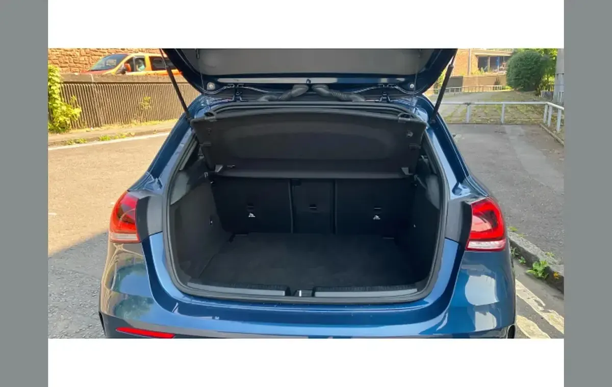 Used Mercedes A200 Exclusive 147 HP (108 kW) 2021 Blue Hatchback