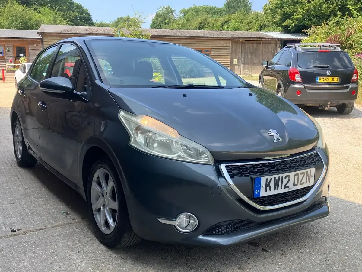 Used Peugeot 208 Active 2012 Grey Hatchback