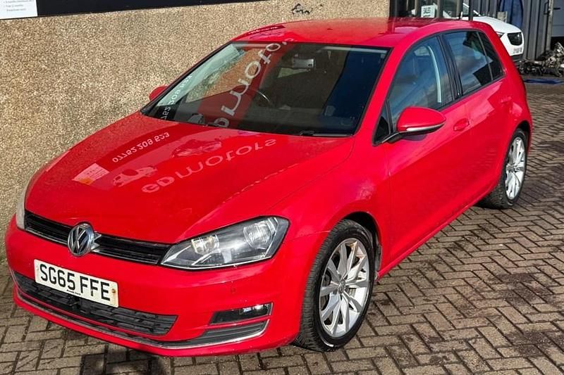 Used VW Golf VII GT 150 HP (110 kW) 2015 Red Hatchback