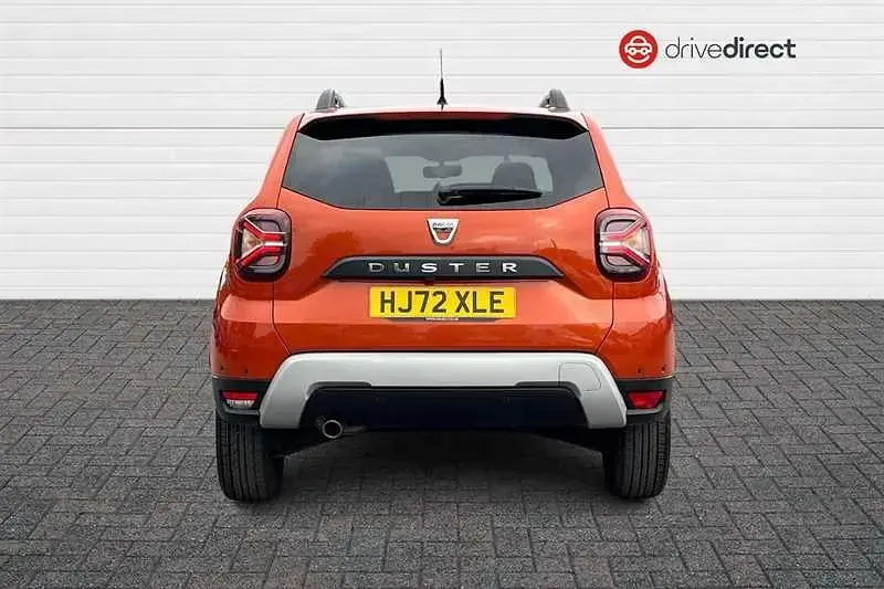 Used Dacia Duster Prestige 130 HP (95 kW) 2022 Orange SUV
