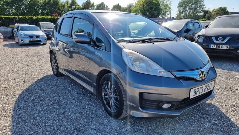 Used Honda Jazz 137 HP (100 kW) 2013 Grey Hatchback