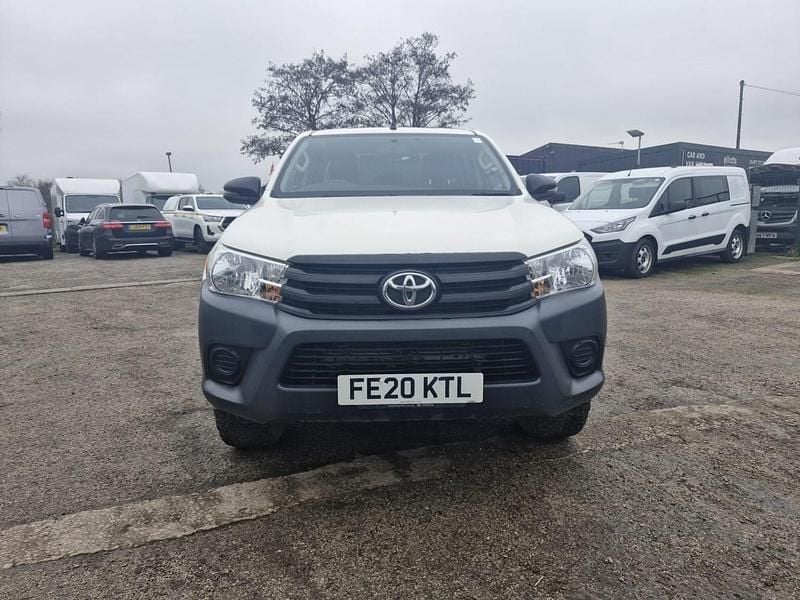 Used Toyota HiLux Active 2020 White Pickup