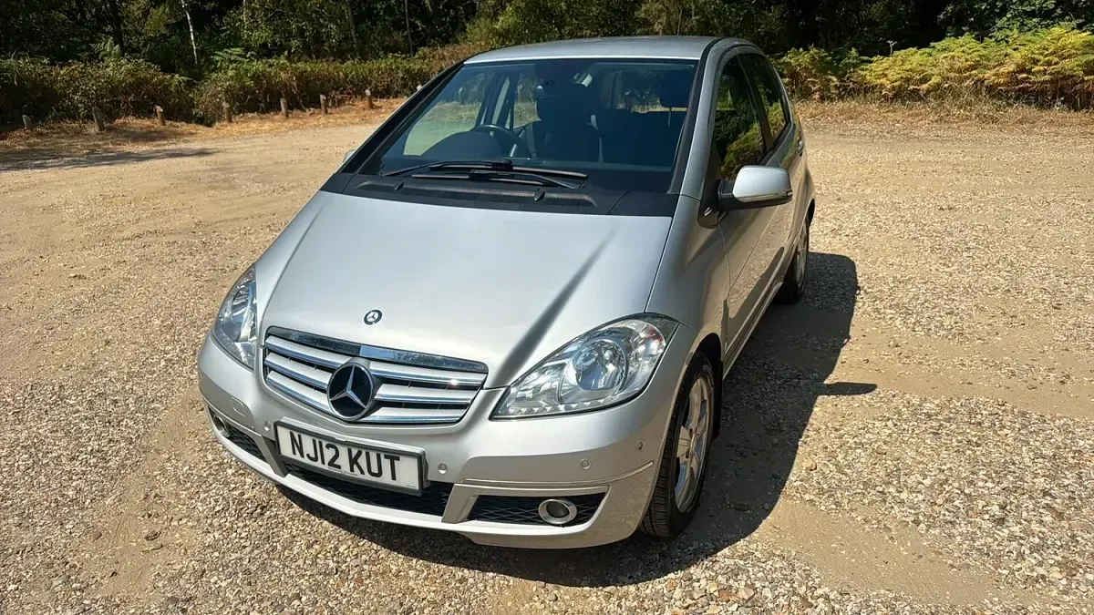 Used Mercedes A180 Avantgarde 2012 Silver Hatchback
