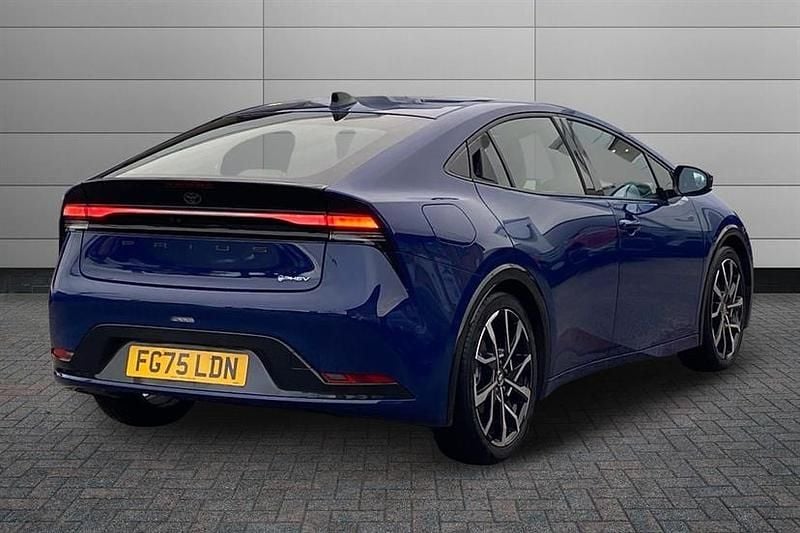 Usado Toyota Prius 223 CV (164 kW) 2025 Unknown Utilitario