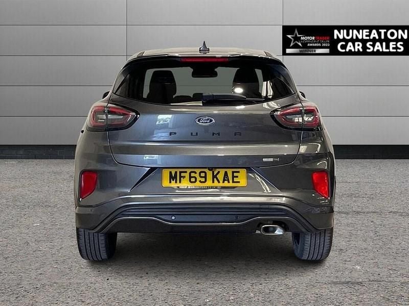 Usado Ford Puma ST-Line X 125 HP (91 kW) 2020 Cinzento SUV