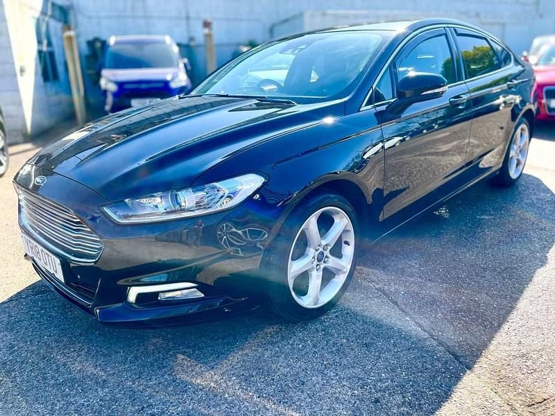 Used Ford Mondeo Titanium 2018 Black Hatchback