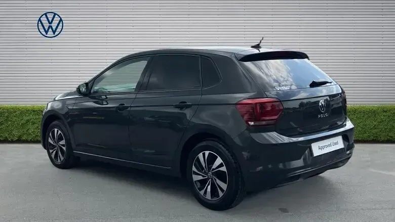 Begagnad VW Polo Match 80 HK (58 kW) 2021 Grå Halvkombi