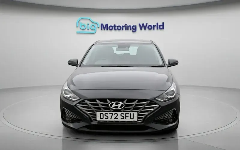 Used Hyundai i30 SE 120 HP (88 kW) 2023 Grey Hatchback