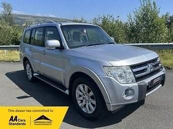 Silver Used 2010 Mitsubishi Shogun Elegance SUV | £6,299 (Fair price) - Image 1/4