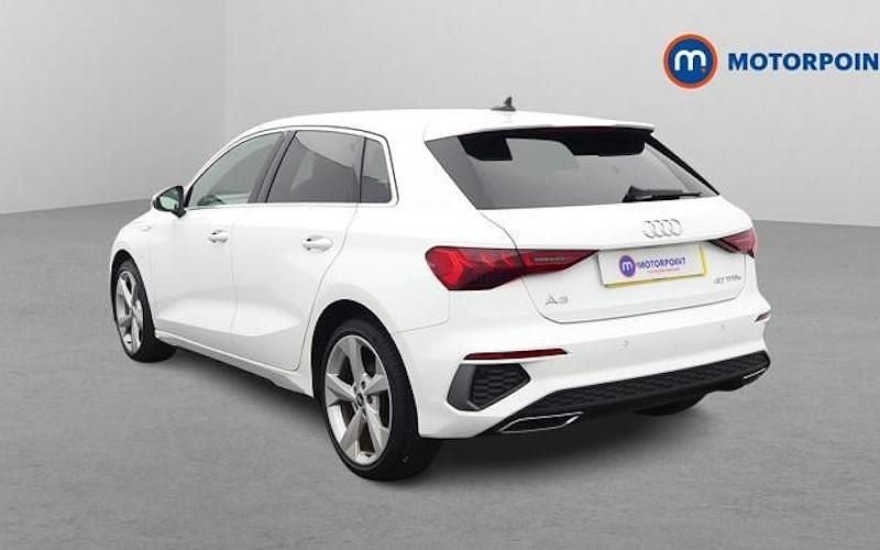 Used Audi A3 Sportback e-tron S-Line 204 HP (150 kW) 2025 Hatchback