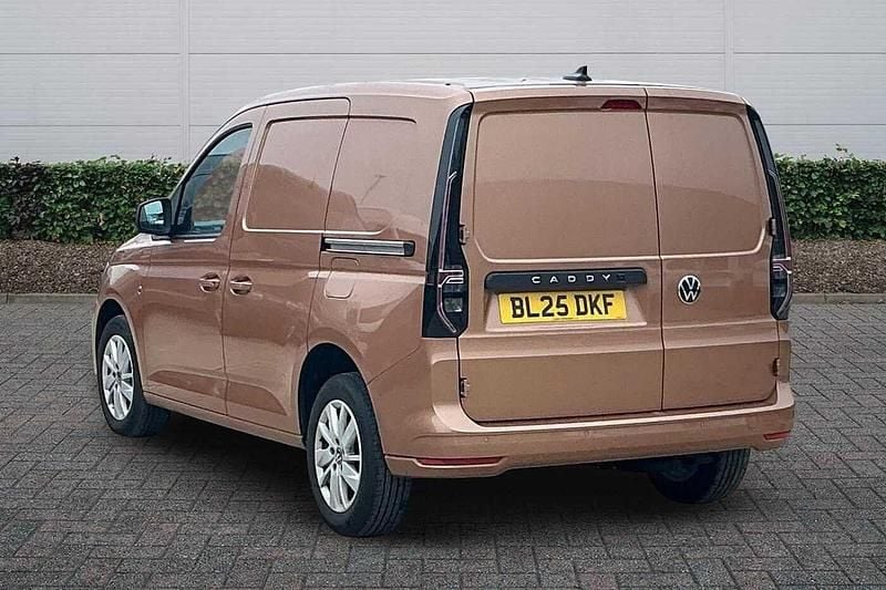 Used VW Caddy Pro 122 HP (89 kW) 2025 Bronze MPV