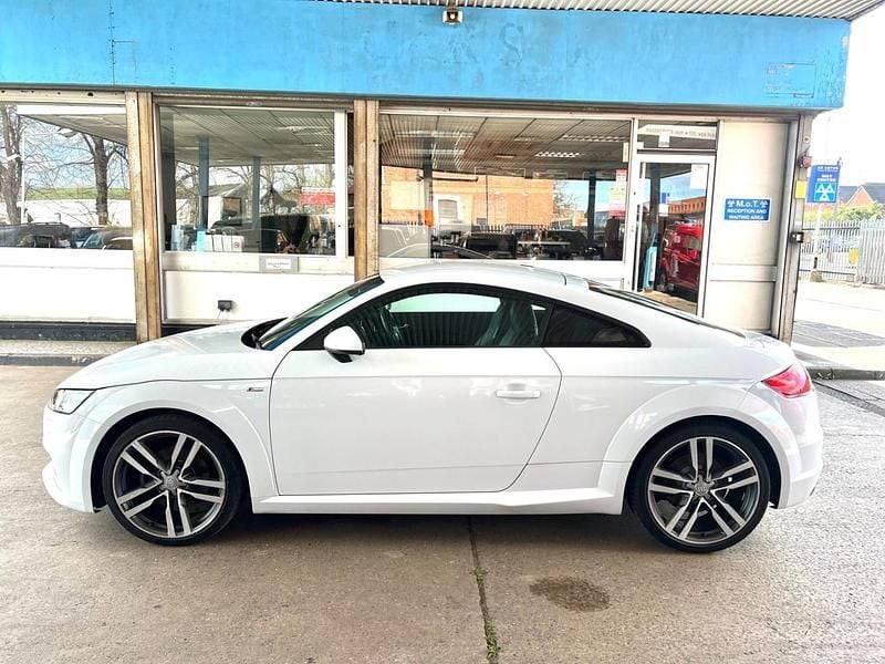 Used Audi TT S-Line 230 HP (169 kW) 2016 White Coupe