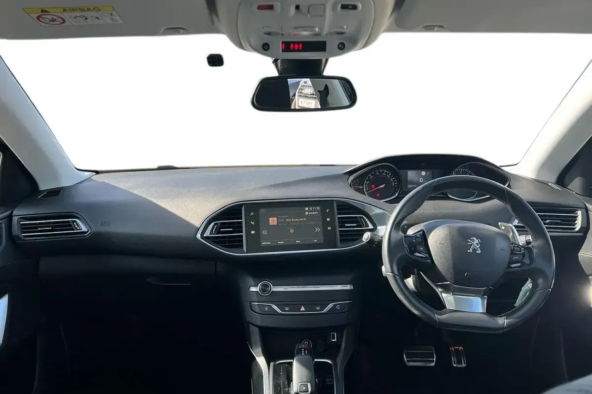 Used Peugeot 308 2019 Black Estate