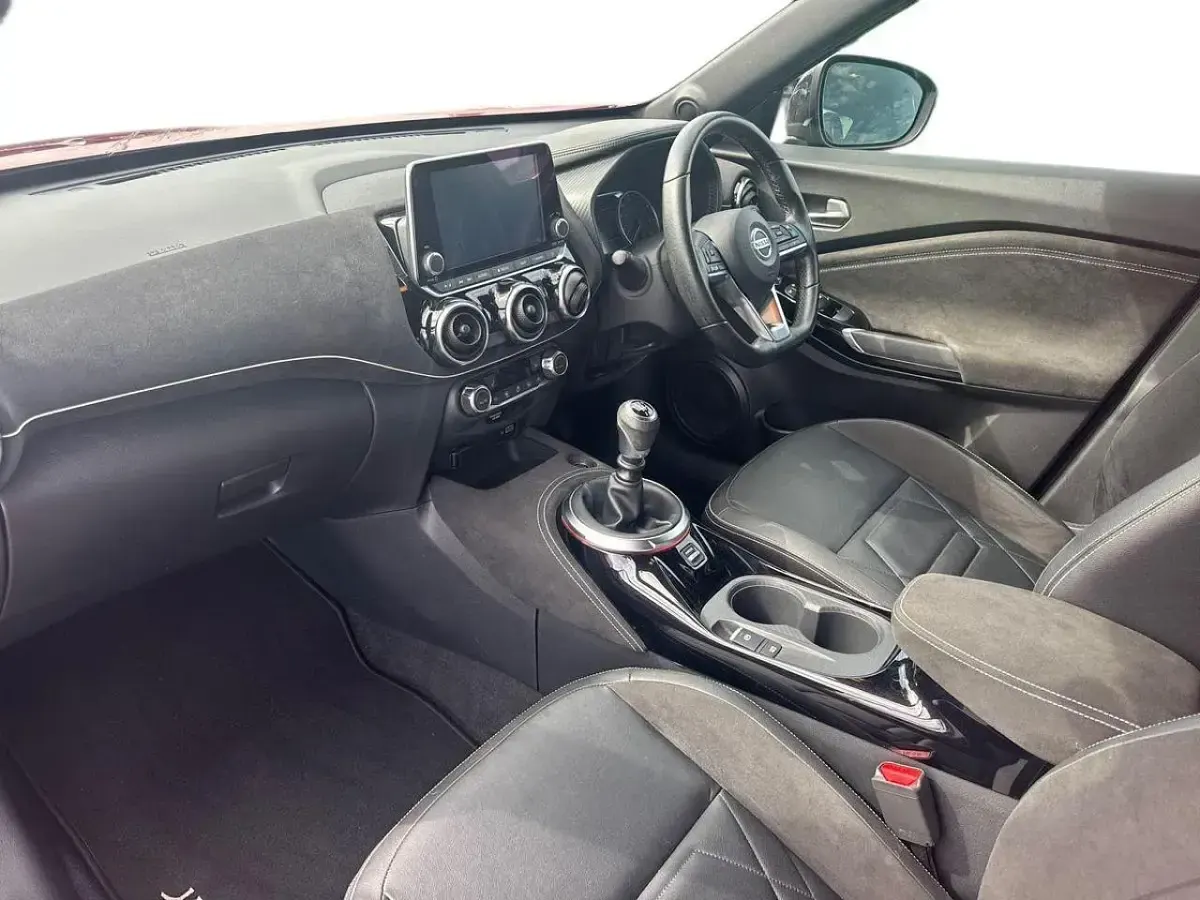 Used Nissan Juke S 112 HP (82 kW) 2020 Red SUV