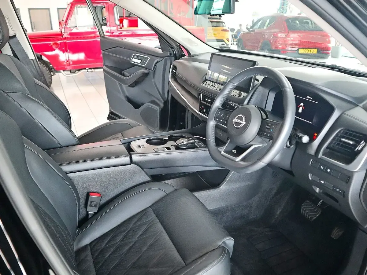 Used Nissan X-Trail Tekna+ 204 HP (150 kW) 2024 Black SUV
