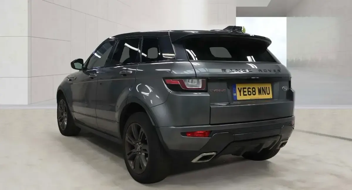 Used Land Rover Range Rover evoque Landmark 180 HP (132 kW) 2018 Grey Estate
