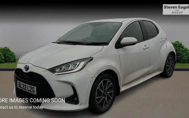 Used Toyota Yaris Hybrid Design 116 HP (85 kW) 2026 Hatchback